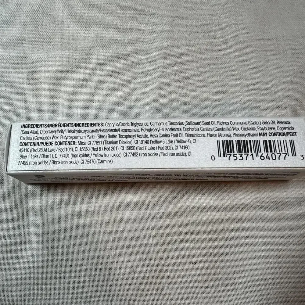 TIGI Professional Cosmetics Diamond Lipstick Happiness 0.14 oz 4g Silver Case‎